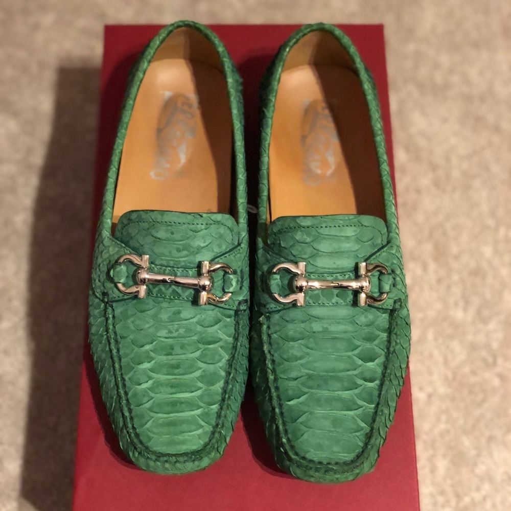Parigi Green Pyton loafers